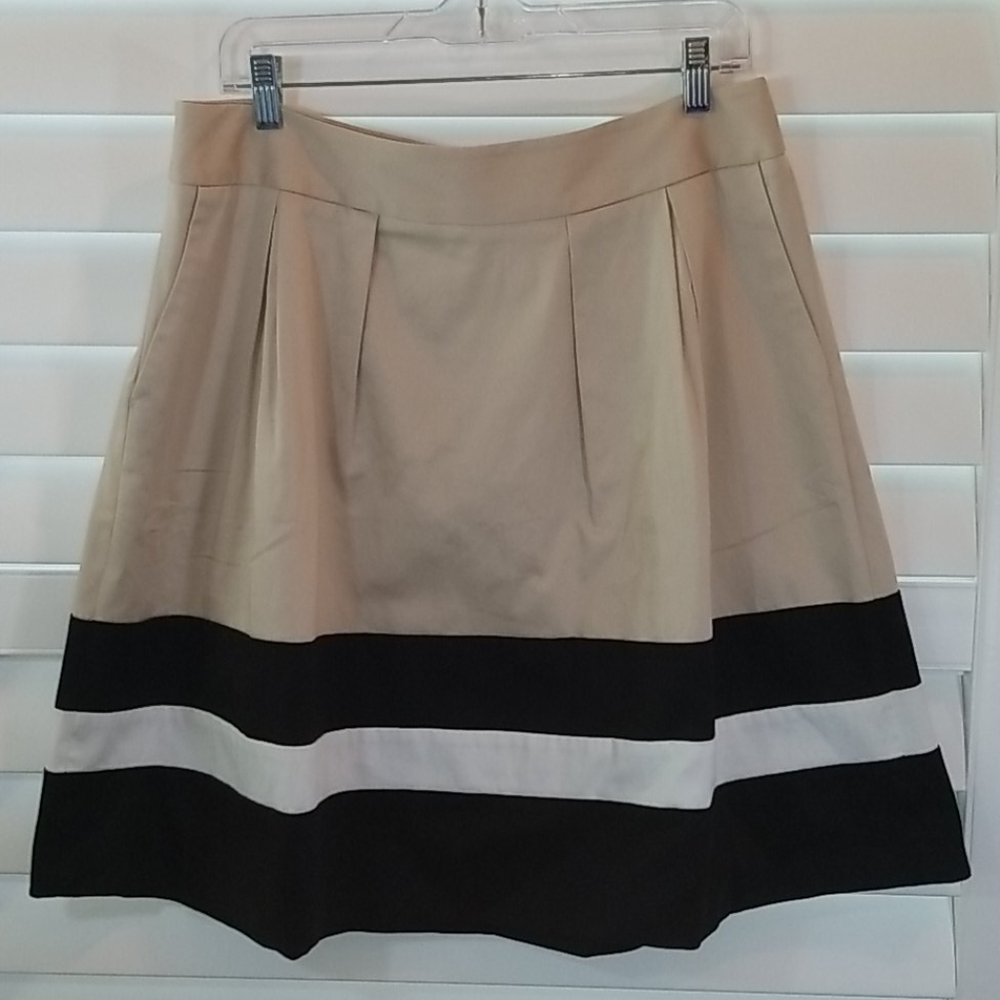 NWT Tan, Black & White Skirt